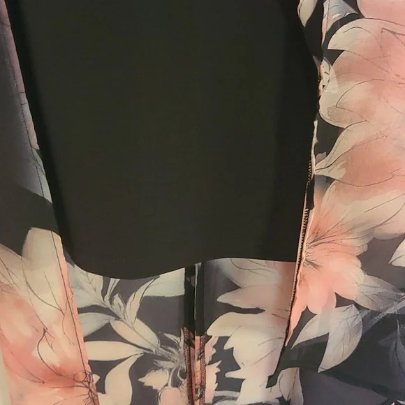 Coldwater Creek floral dress size 14. - Picture 6 of 7